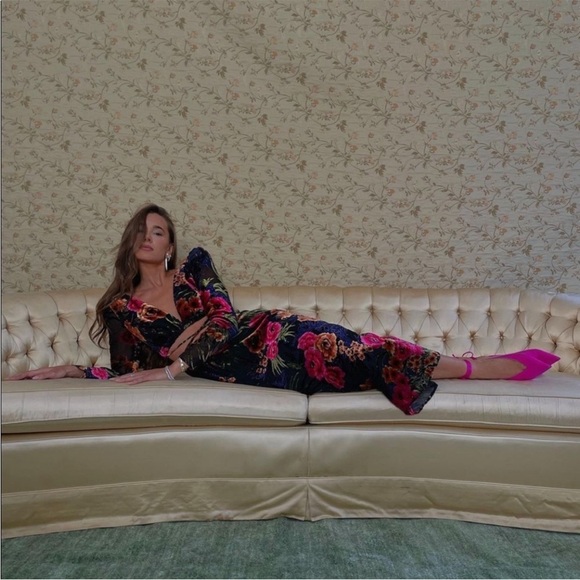 WeWoreWhat Velvet Flocked Cut Out Mini Dress Black Multi Size M Celebration Wear - Picture 3 of 15